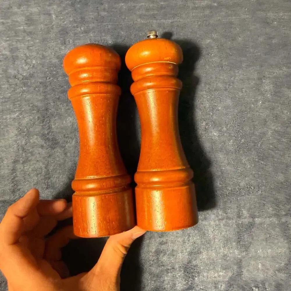 Vintage Solid Wood Salt and Pepper Shaker Grinder Set